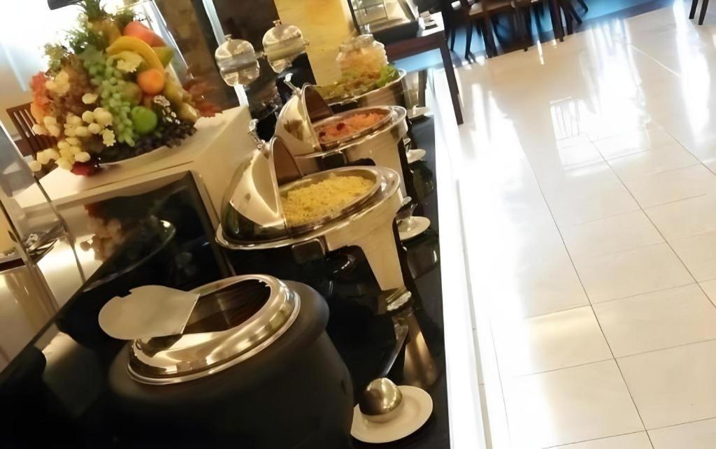 Insumo Palace Hotels & Resorts Kediri  Zewnętrze zdjęcie